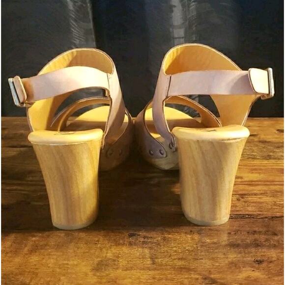 KORKS Kristian Leather Platform Slingback Heel Sandal SIZE 8 Natural Stud Accent - Picture 5 of 10